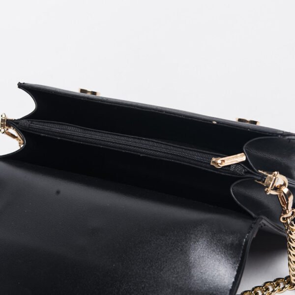 Fashionable Leather Shoulder Bag - Image 7
