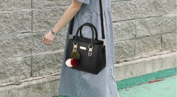Hairball Ornaments Totes Solid Sequined Handbag - Image 18